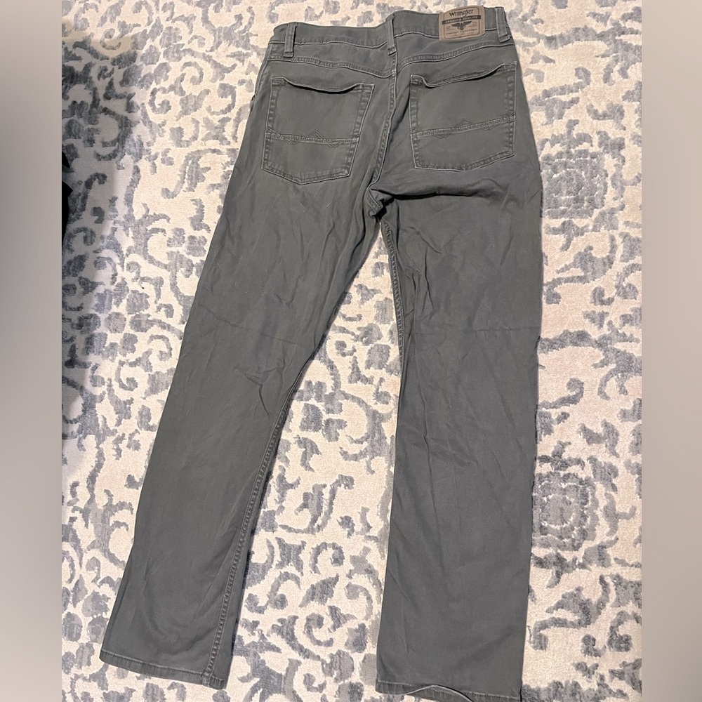 Wrangler Jeans Men's 30x30 Gray Denim Straight Fit
